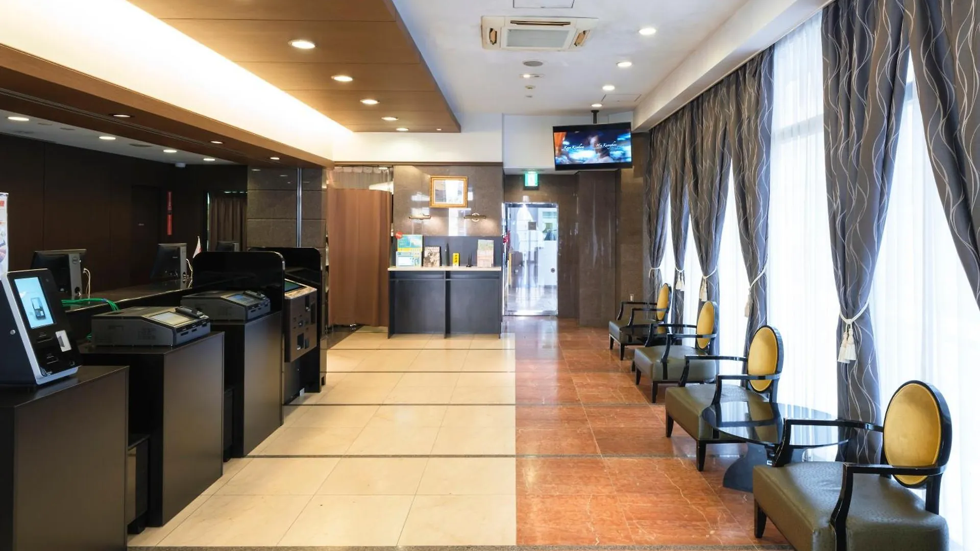 Apa Hotel Yokohama Kannai Yokohama (Kanagawa)