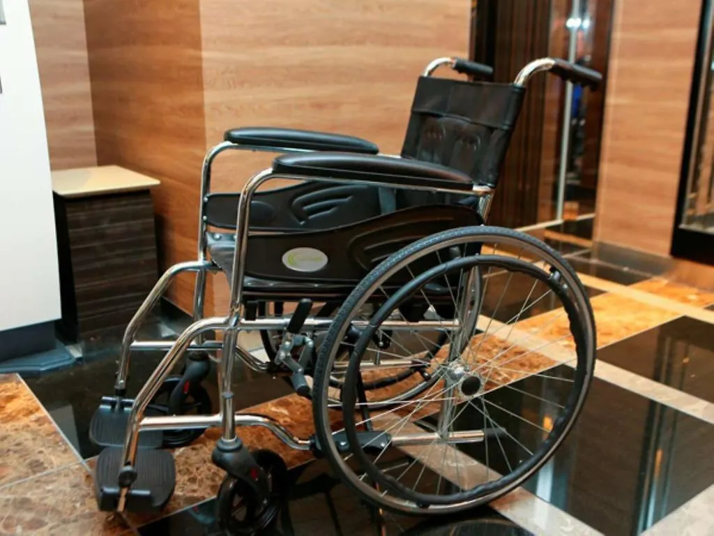 Apa Hotel Yokohama Kannai Yokohama (Kanagawa)